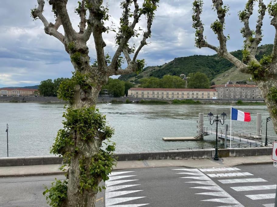 La Batellerie, Vue Sur Rhone Villa Tain-lʼHermitage Exteriör bild
