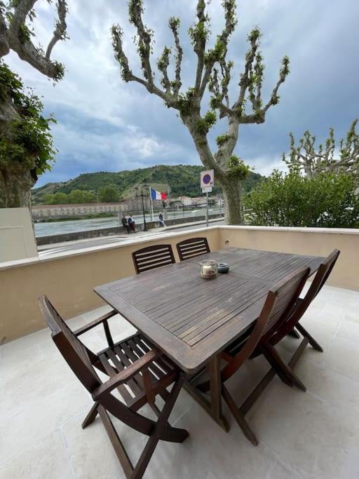 La Batellerie, Vue Sur Rhone Villa Tain-lʼHermitage Exteriör bild