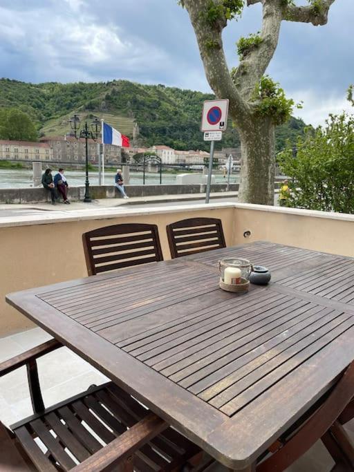 La Batellerie, Vue Sur Rhone Villa Tain-lʼHermitage Exteriör bild
